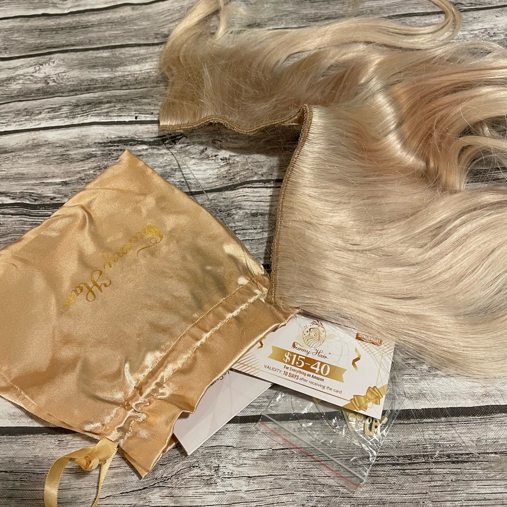 Sunny and Vesunny halo hair extensions